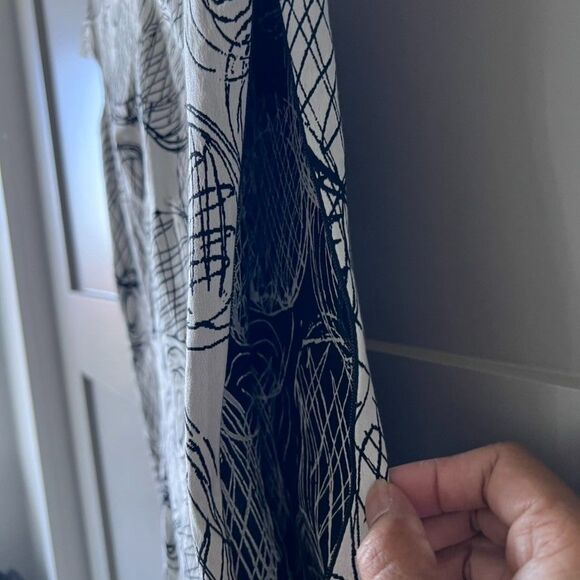 Pamela Milano Dress Women XS Geometric Beige Black Fit & Flare Made in Italy EUC - Picture 10 of 14